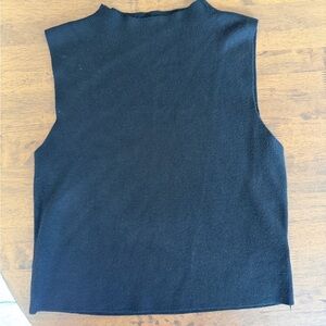 Black Sleeveless Knit Top